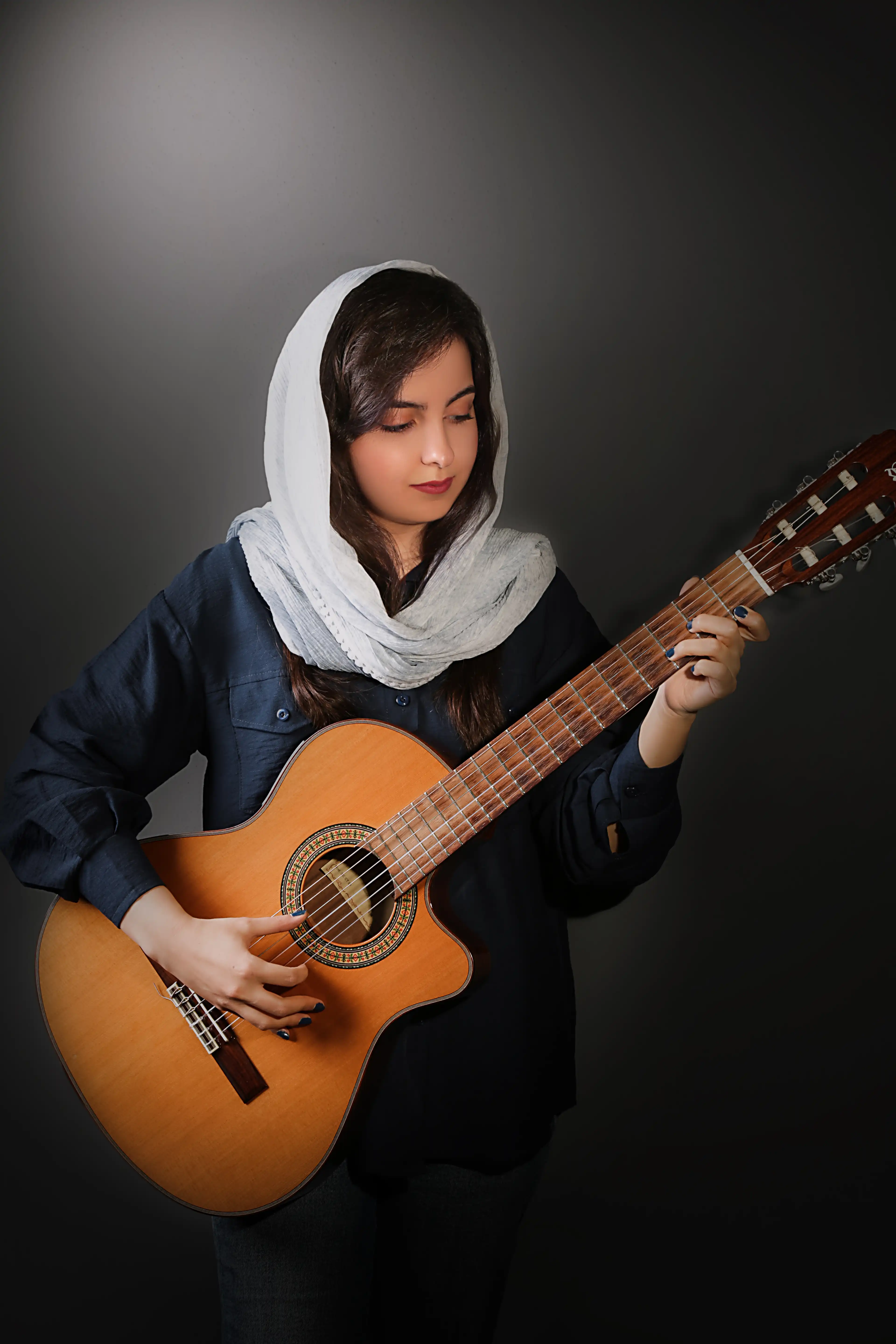 الناز شکراله زاده